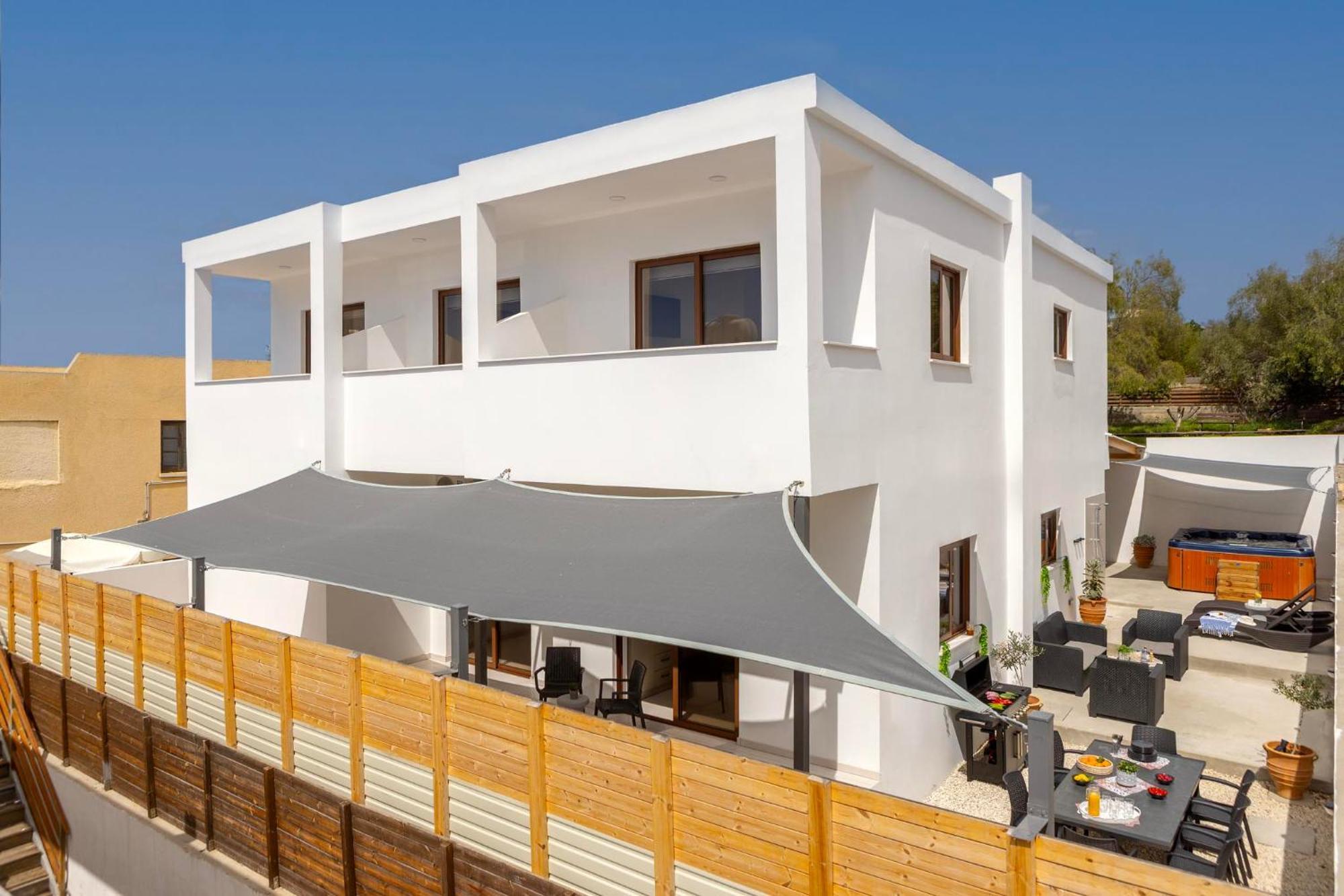 Sevis Apartament *